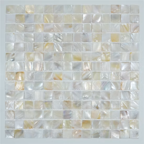 Mosaico di piastrelle blu iridescente su misura per piscina